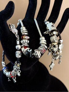 Silver Tone Beaded Charm Lobster Claw Bracelets Set/3❣️